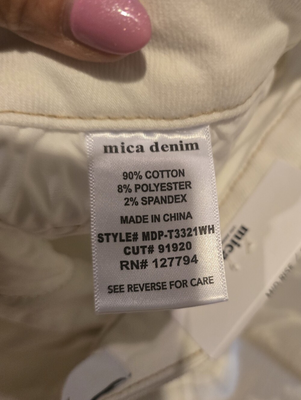 MICA Women's Straight Leg Jeans in Cream - NEW/TAGS Mid-Rise Fit lots of stretch - Picture 12 of 13